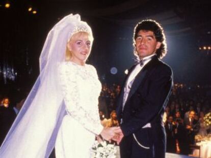 El matrimonio de Diego en 1989 fue la quintaesencia del desborde. Leo exhibe perfil bajo