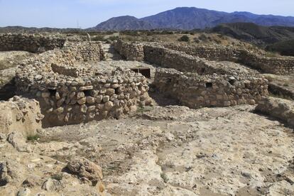 Los Millares (Almería). This large prehistoric city gave the name to a culture that, during the Copper Age (3,200-2,000BC), dominated the southeast Iberian peninsula. Protective walls can still be seen around the citadel, as well as a necropolis and various bunkers. Entrance is free. More information: <a href="http://www.andalucia.org/es/turismo-cultural/visitas/almeria/monumentos/enclave-arqueologico-los-millares/" target="_blank">andalucia.org</a></span>