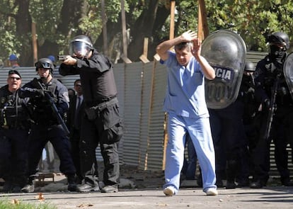 El enfrentamiento en un psiquiátrico de Buenos Aires.