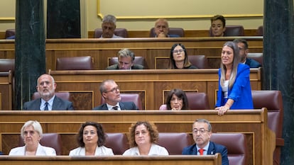 La diputada de Junts Miriam Nogueras, jura la Constitución este jueves en el Congreso de los Diputados.