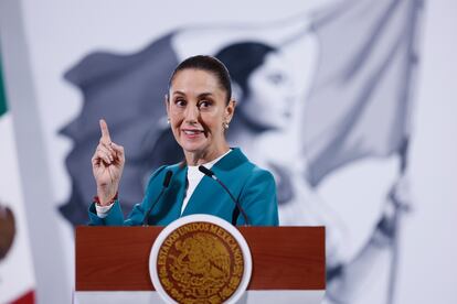 Claudia Sheinbaum en la rueda de prensa matutina en el Palacio Nacional. 