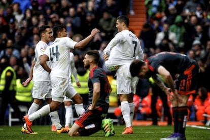 Celebración del tercer gol de Ronaldo.