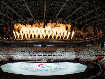 La ceremonia de inauguración de los Juegos Paralímpicos este martes en el estadio olímpico de Tokio.