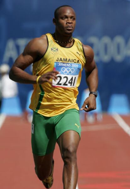 Asafa Powell, durante los Juegos de Atenas.