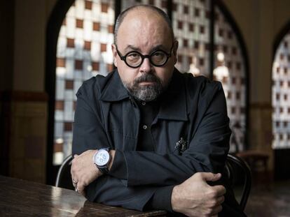 El escritor Carlos Ruiz Zaf&oacute;n. 