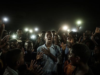 La foto de Mohamed Yousif, realizada por el fotógrafo Yasuyoshi Chiba, que ganó el certamen World Press Photo en 2020.