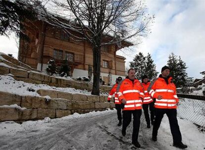 Varios policías custodian el chalet donde Roman Polanski permanecerá en arresto domiciliario