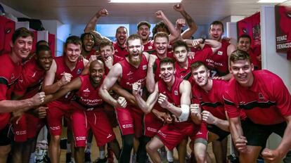 Los jugadores del Zaragoza celebran el pase a semifinales