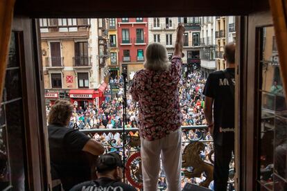 El balcón del Ayuntamiento de Pamplona durante la actuación de Capullo de Jerez y Ramón Trujillo.