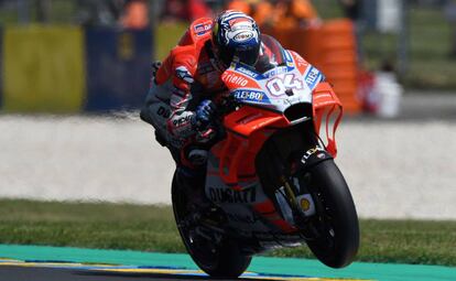 Dovizioso, en los libres de este viernes en Le Mans.