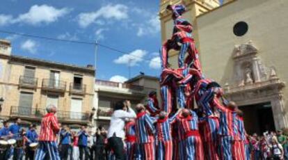 La Muixeranga en la trobada de Antella.