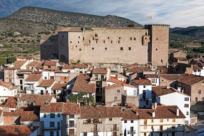 Vista del castillo de Mora de Rubielos, en la provincia de Teruel.
