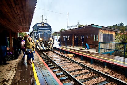 Train station in Areponapuchi, Chihuahua