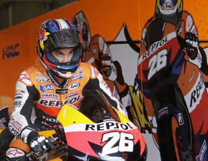 Dani Pedrosa antes del entrenamiento.