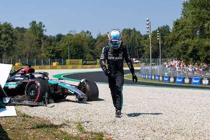 Antonelli después de chocar en la parabólica durante los entrenamientos previos al Gran Premio de F1 de Italia.