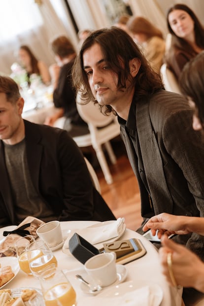 Israel L. Roca, director de diseño Tous recogió el Premio S Moda al Espíritu innovador. El galardón reconocía la capacidad de la firma para llevar 40 años renovándose.