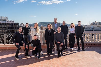 El equipo de BTA Arquitectura, con sus socios fundadores al fondo, en el centro.