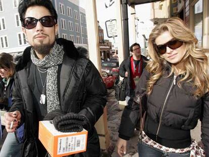 Carmen Electra acudió ayer con su marido, el cantante Dave Navarro, al Festival de Cine de Sundance, en Utah.