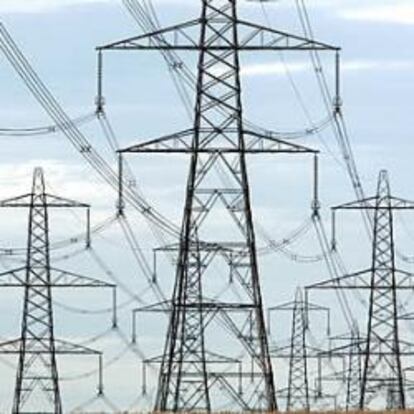 Las eléctricas colocan en 'secreto' 1.400 millones del déficit de tarifa