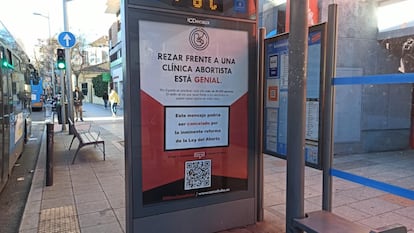 Uno de los paneles de la campaña 'Cancelados' de la ACdP, en una marquesina el pasado día 18.