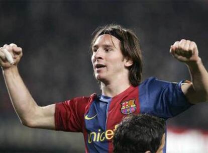 Messi celebra el gol del definitivo empate del Barça contra el Madrid.