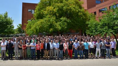 Foto oficial del personal del Instituto de Tecnología Química de Valencia.