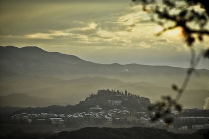 Vista del municipi d'Hostalric.