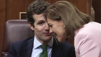 Pablo Casado y María Dolores de Cospedal, en el Congreso, el pasado octubre.