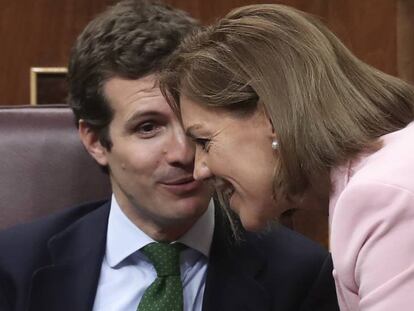 Pablo Casado y María Dolores de Cospedal, en el Congreso, el pasado octubre.