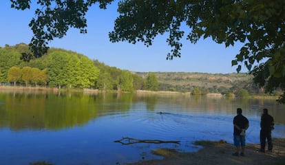 El parque natural de las Lagunas de Ruidera, situado entre Ciudad Real y Albacete, en una foto de archivo. 