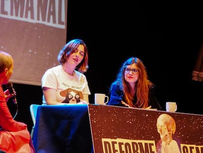 Lucía Lijtmaer e Isa Calderón con la cómica Patricia Sornosa en 'Deforme Semanal'.