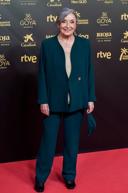 Petra Martínez, nominada a mejor actriz protagonista por La vida era eso, confió en Atelier Tresele para vestir en esta noche tan especial.