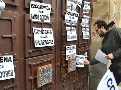 Concentración ante el obispado de Astorga en diciembre de 2018.