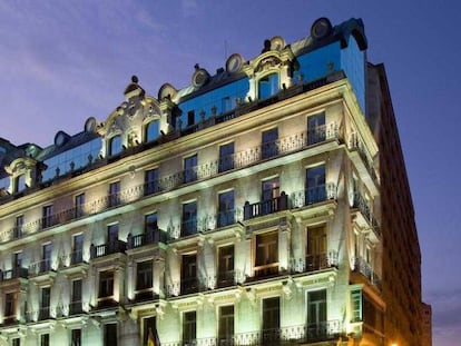 Fachada del hotel NH Palacio de Vigo. En una de sus habitaciones, un acaudalado empresario portugués intentó matar a su esposa en 2016.