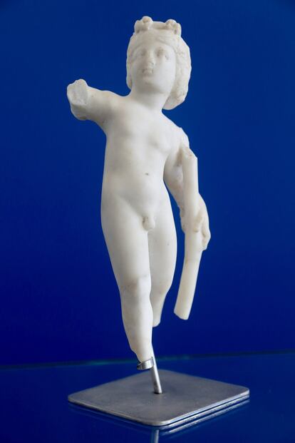 A marble figure found at the Roman villa. This is one of 50 figurines on display at an exhibition titled ‘Noheda, the image of power in Late Antiquity,’ on show in the city of Cuenca.