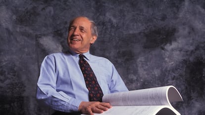Retrato del compositor y director de orquesta francés Pierre Boulez en París, el 29 de enero de 1996.