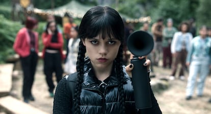 Jenna Ortega, en el tercer episodio de la segunda temporada de 'Miércoles'.