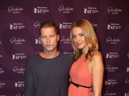 El actor Til Schweiger y Svenja Holtmann durante la presentación de 'The Necessary Death Of Charlie Countryman'.