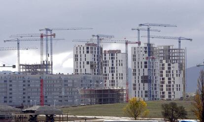 Bloques de edificios en construcción en el País Vasco.