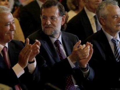 Rajoy, Arenas y Gri&ntilde;&aacute;n en la toma de posesi&oacute;n de Zoido como alcalde de Sevilla