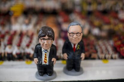 Els caganers de Puigdemont i Torra.