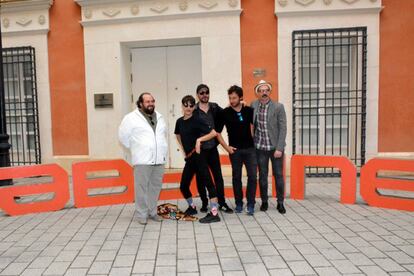 Equipo de la película "El club de los buenos infieles".