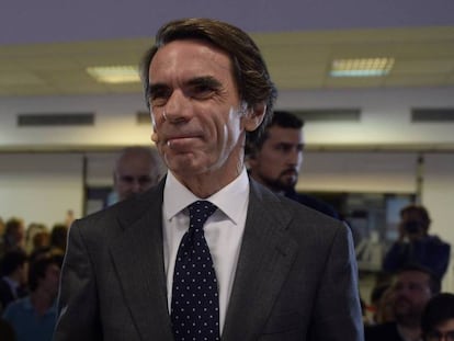 El expresidente del Gobierno José María Aznar llega a la Universidad Francisco de Victoria, el pasado 4 de noviembre. 