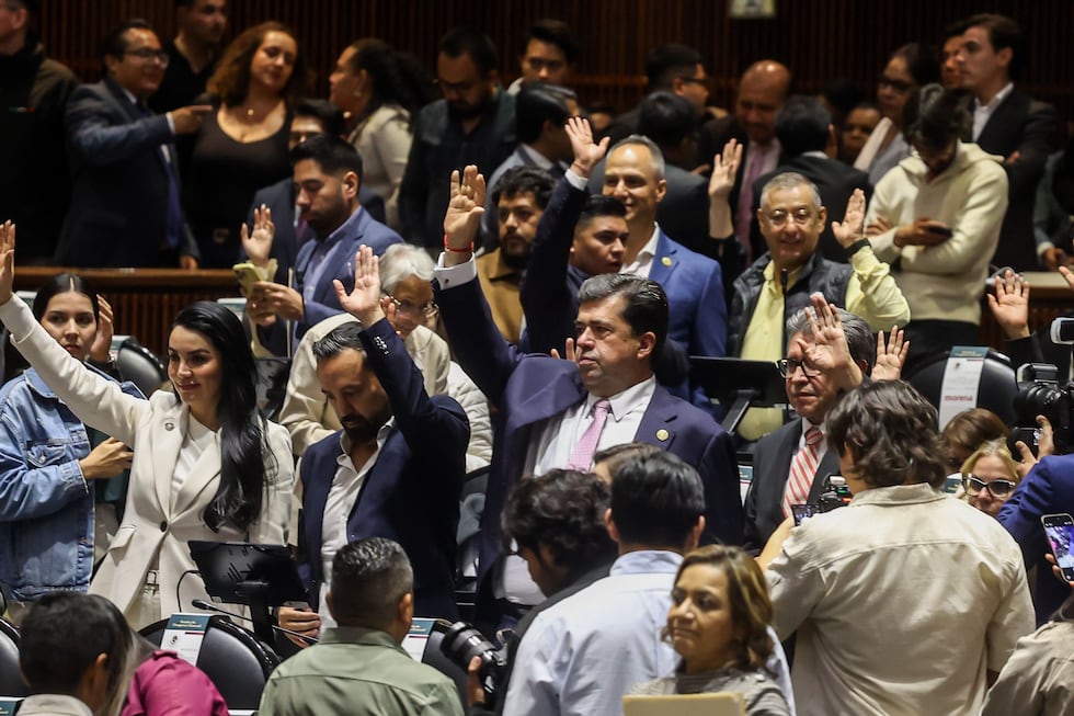 México cambia la Constitución para permitir que las elecciones se ...