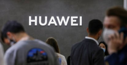 Logo de Huawei en la feria IFA de Berlín. 