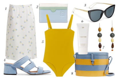 1. Bimba y Lola Falda midi estampada 2. Loewe Tarjetero tricolor 3. Hannibal Laguna Gafas de sol 4. Ganni Sandalias azul pastel 5. Cos Bañador mostaza 6. Tom Ford Portector Solar 7. Mango Pendientes largos 8. Hunting Season Bolso tipo cesta a rayas.