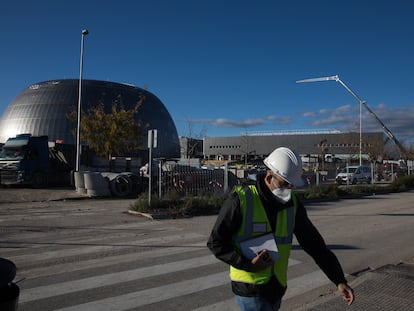 Vista de las obras de construcción del hospital de pandemias y emergencias Isabel Zendal en Valdebebas (Madrid).