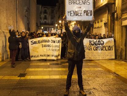 Protesta en el centro de Burgos contra las obras en la plaza de toros.