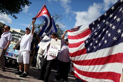 Protestas conta el acuerdo entre EE UU con Cuba, el 20 de diciembre de 2014.