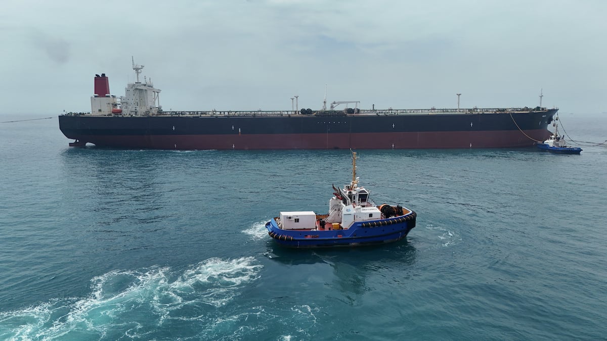 US-Iran Negotiations Resume in Pakistan as Trump Confirms Iran’s Proposal Meets US Demands – Live Updates on War, Diplomacy, and Potential Escalation